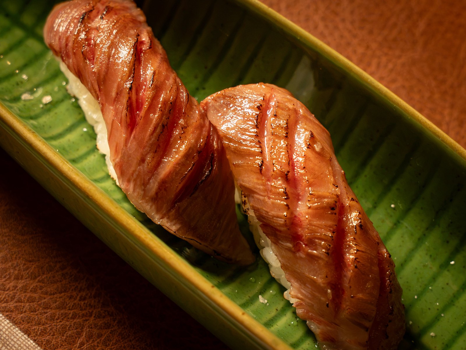Nigiri di Wagyu scottato — Nami Sushi Pietrasanta